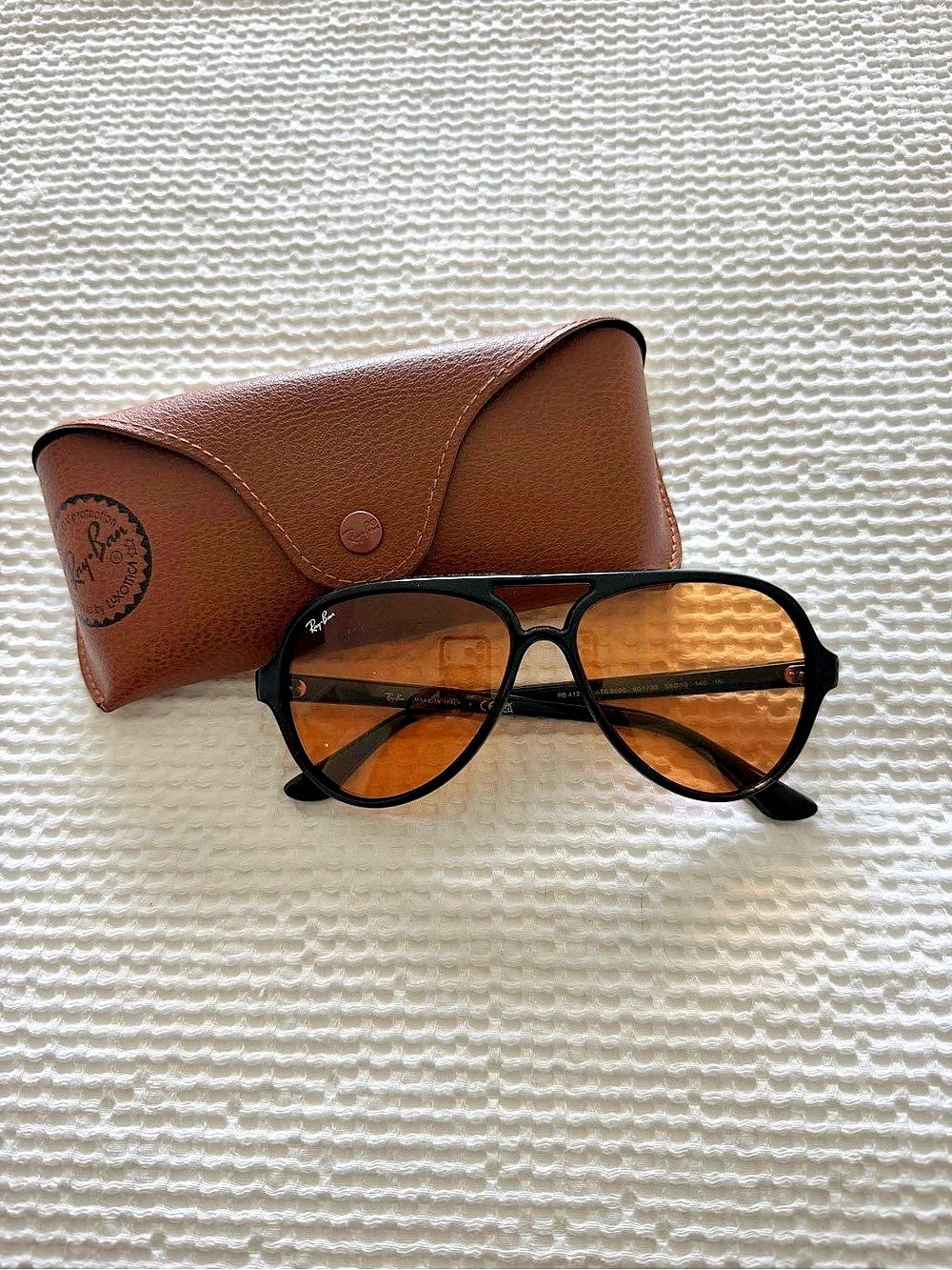 Ray-Ban Caravan Black & Brown Sunglasses Like New